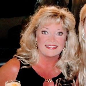 Meet your Posher, Posh